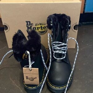 Dr Martens 1460 serena collar black